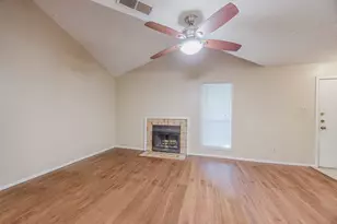 1608 Pecan Chase Cir, Arlington, TX 76012 - Photo 14