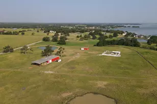 1209 County Road 3160, Corsicana, TX 75109 - Photo 1