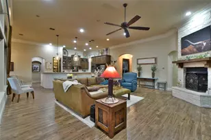 6410 Pinehurst Dr, Granbury, TX 76049 - Photo 8