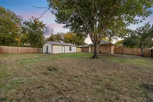 403 E 8th St, Prosper, TX 75078 - Photo 26