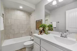 821 Meadows Dr, Argyle, TX 76226 - Photo 34