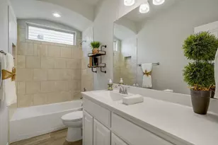 821 Meadows Dr, Argyle, TX 76226 - Photo 6