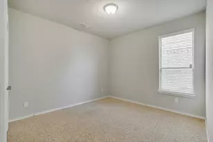 821 Meadows Dr, Argyle, TX 76226 - Photo 32