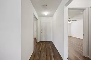 1438 Stewart Dr, Rockwall, TX 75032 - Photo 2