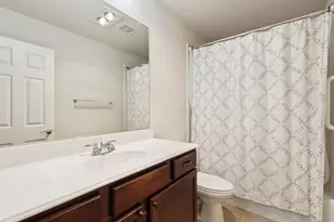 11001 Southerland Dr, Denton, TX 76207 - Photo 24