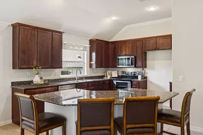 11001 Southerland Drive, Denton, TX 76207 - Photo 12