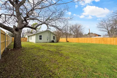 910 S Seaman Street, Eastland, TX 76448 - Photo 20