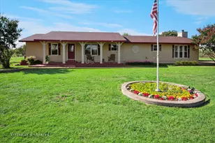 6941 Burger Rd, Aubrey, TX 76227 - Photo 2