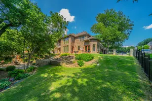 1811 Magic Valley Ln, Cedar Hill, TX 75104 - Photo 38