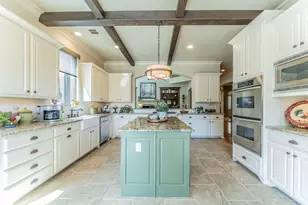 1811 Magic Valley Ln, Cedar Hill, TX 75104 - Photo 14