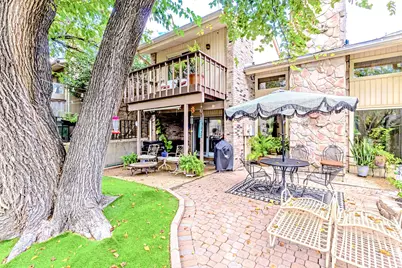 1805 Lakecrest Court, Carrollton, TX 75006 - Photo 1