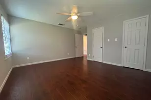 525 W Hanna St, Denison, TX 75020 - Photo 10