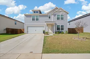 821 Sugartree Dr, Cleburne, TX 76031 - Photo 2