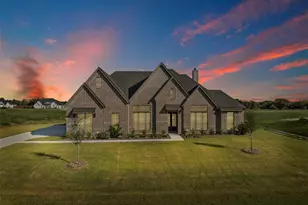 157 Aria Dr, Waxahachie, TX 75165 - Photo 1