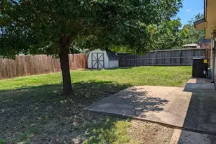 5209 Gates Dr, The Colony, TX 75056 - Photo 10