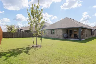 297 Sparkling Spgs Dr, Waxahachie, TX 75165 - Photo 20