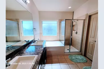 912 Iona Drive, Fort Worth, TX 76120 - Photo 14