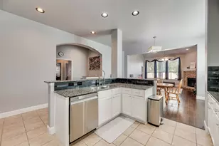 221 Bluefinch Dr, Little Elm, TX 75068 - Photo 10