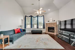 221 Bluefinch Dr, Little Elm, TX 75068 - Photo 6