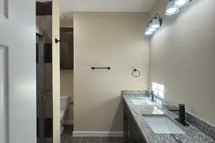 800 Oak Creek Dr, Hutchins, TX 75141 - Photo 10