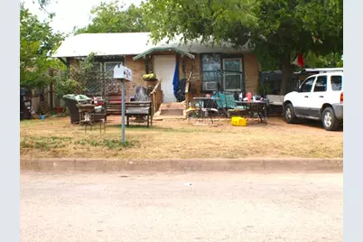 1334 Oak Street, Abilene, TX 79602 - Photo 1