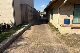 6365 Malcolm Dr, Dallas, TX 75214 - Photo 4