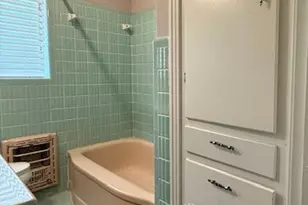 6365 Malcolm Dr, Dallas, TX 75214 - Photo 34