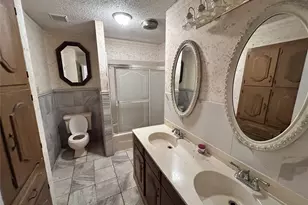 202 Roaring Springs Dr, Joshua, TX 76058 - Photo 12