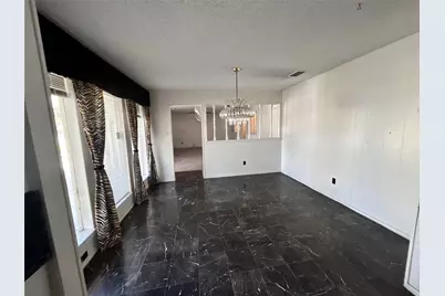 202 Roaring Springs Drive, Joshua, TX 76058 - Photo 4