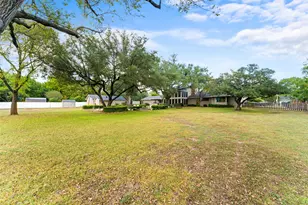 1115 S Greenstone Ln, Duncanville, TX 75137 - Photo 34