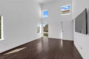 4915 Flitwick Ct, Dallas, TX 75204 - Photo 10