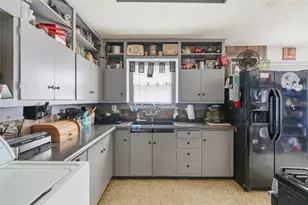 1401 W 13th St, Cisco, TX 76437 - Photo 6