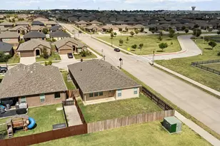 1048 Madelia Ave, Fort Worth, TX 76177 - Photo 30