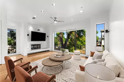 1505 N Haskell Avenue #5, Dallas, TX 75204 - Photo 2