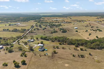 224 Hcr 1114, Blum, TX 76627 - Photo 16