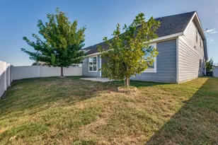 6017 Tallisa Dr, Providence Village, TX 76227 - Photo 16