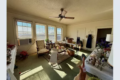 203 N Rockwall Avenue, Terrell, TX 75160 - Photo 34