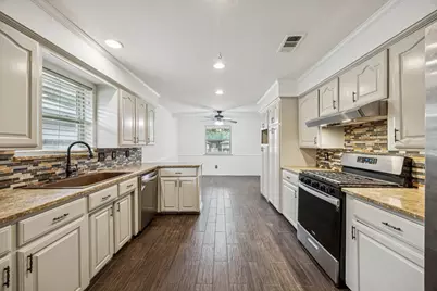 1610 Lexington Drive, Garland, TX 75041 - Photo 8