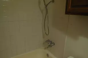 1220 Meadowbrook St, Ranger, TX 76470 - Photo 14