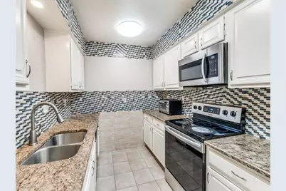 9250 Flickering Shadow Drive, Dallas, TX 75243 - Photo 10