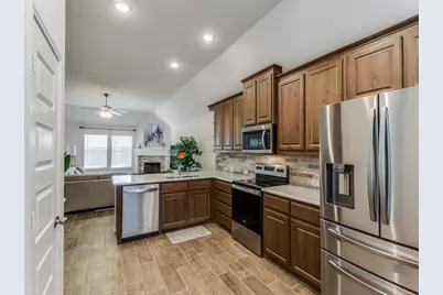 9921 Ginkgo Lane, Fort Worth, TX 76036 - Photo 12