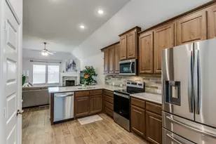 9921 Ginkgo Ln, Fort Worth, TX 76036 - Photo 12