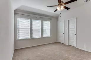 9921 Ginkgo Ln, Fort Worth, TX 76036 - Photo 18