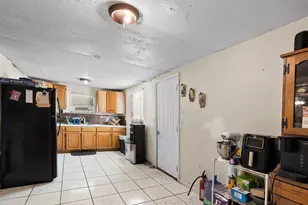 7826 Rilla Ave, Dallas, TX 75217 - Photo 6