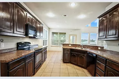 8242 Clarkview Drive, Dallas, TX 75236 - Photo 4