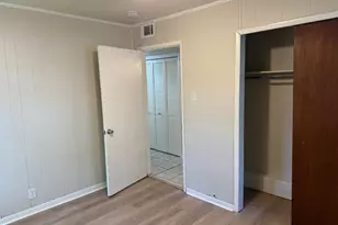 625 S Andrews Ave, Sherman, TX 75090 - Photo 8