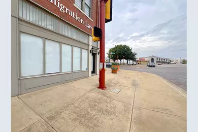 1549 N Main Street #103, Fort Worth, TX 76164 - Photo 4