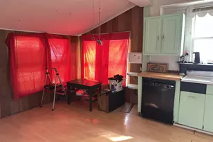 411 S Santa Fe St, Wolfe City, TX 75496 - Photo 8