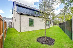 8428 Hidden Crk Ct, North Richland Hills, TX 76182 - Photo 38