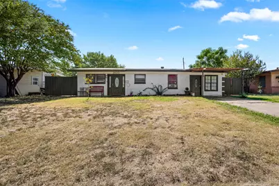 2920 Pritchett Drive, Irving, TX 75061 - Photo 1